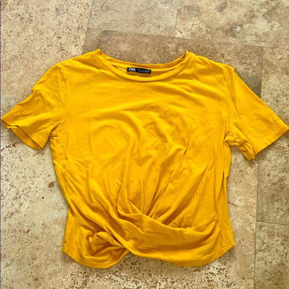 Zara tee